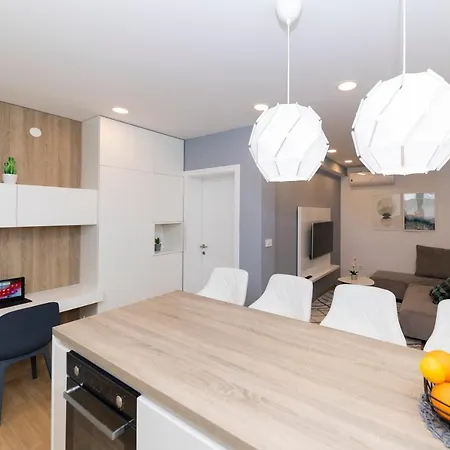 アパート Momenta Maris *