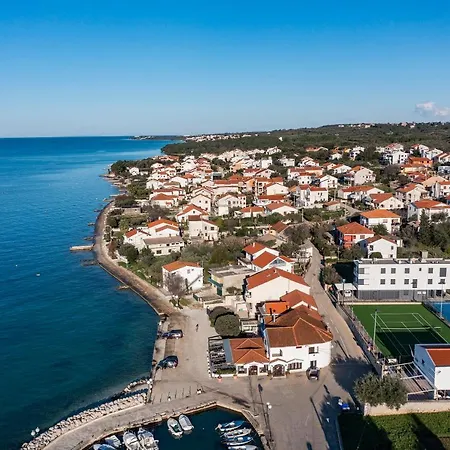 Momenta Maris Apartment *